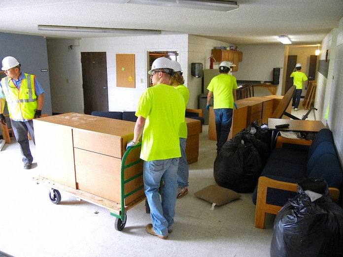 شركة نقل عفش بالرياض 0570002825 3 شركة نقل أثاث بالرياض